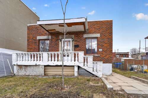 N/D - 8261, 9e Avenue