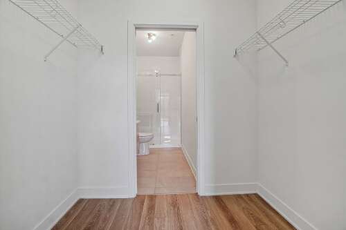 Walk-in closet