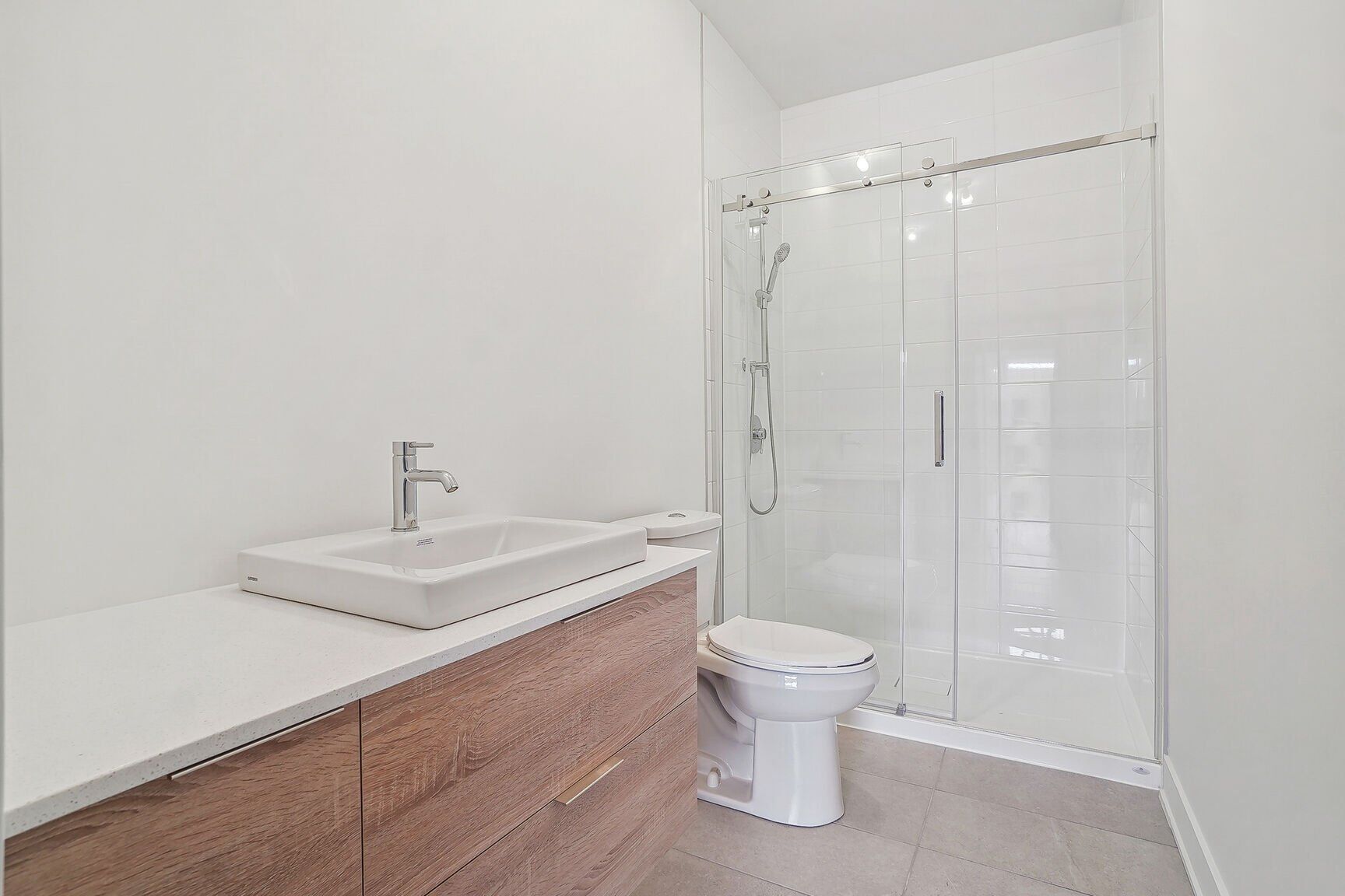 Ensuite bathroom
