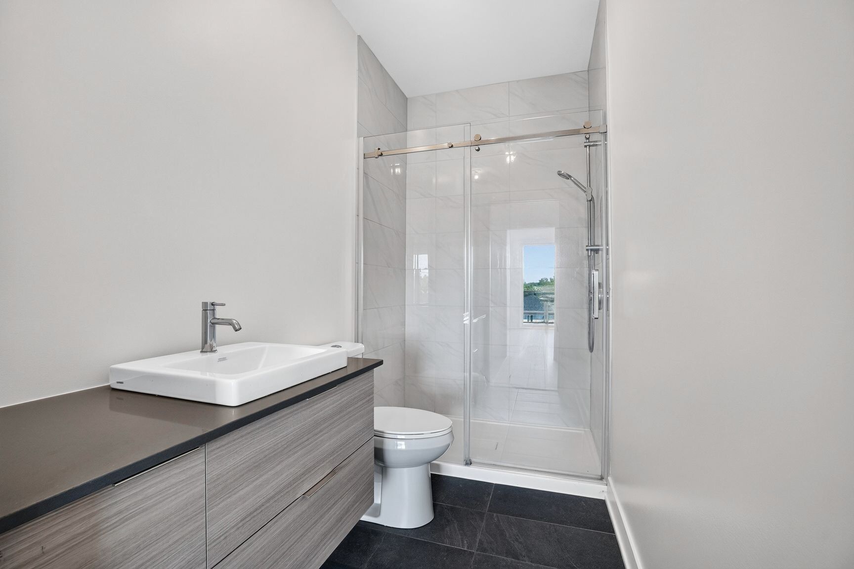 Ensuite bathroom
