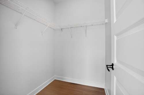Walk-in closet