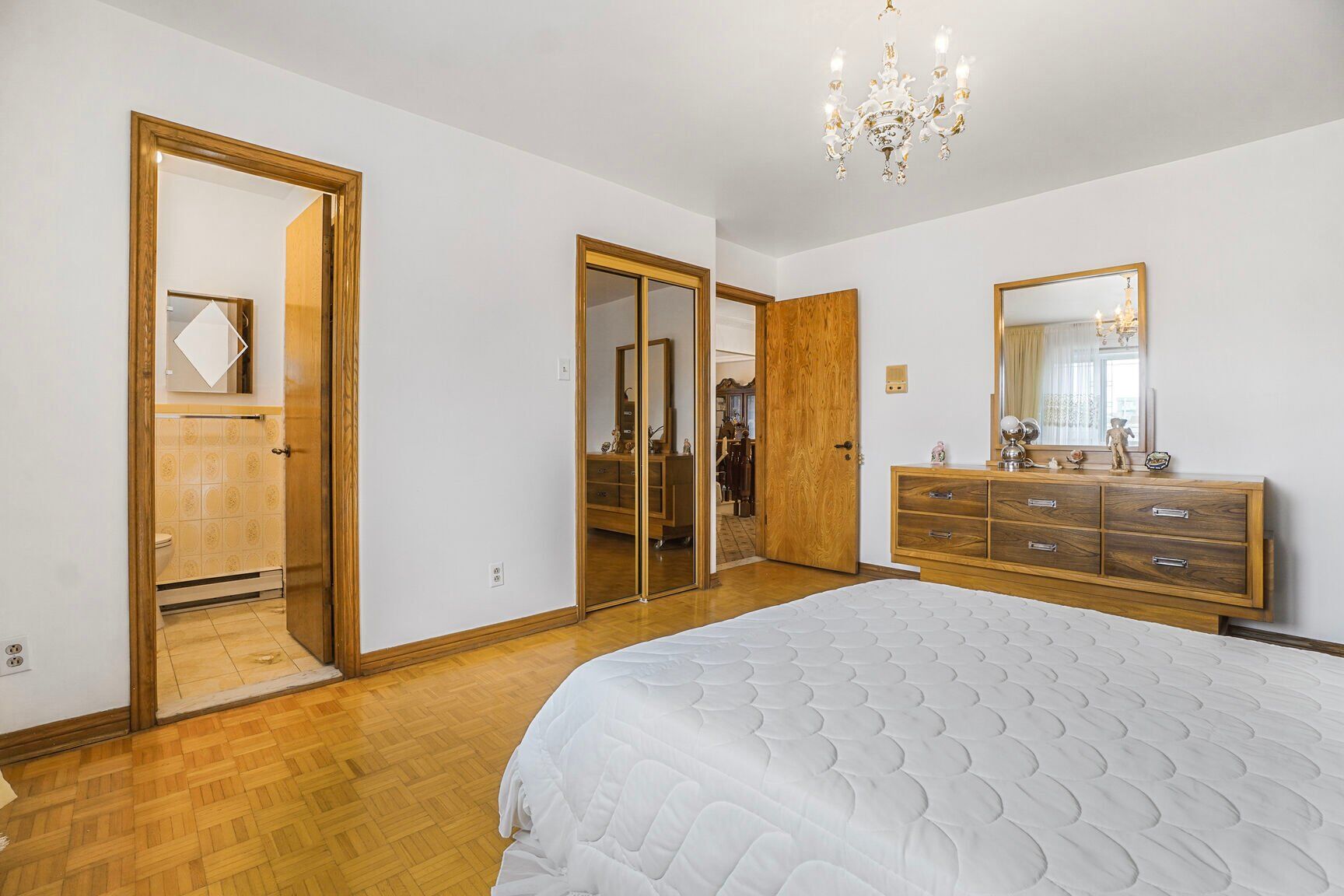 Chambre à coucher principale