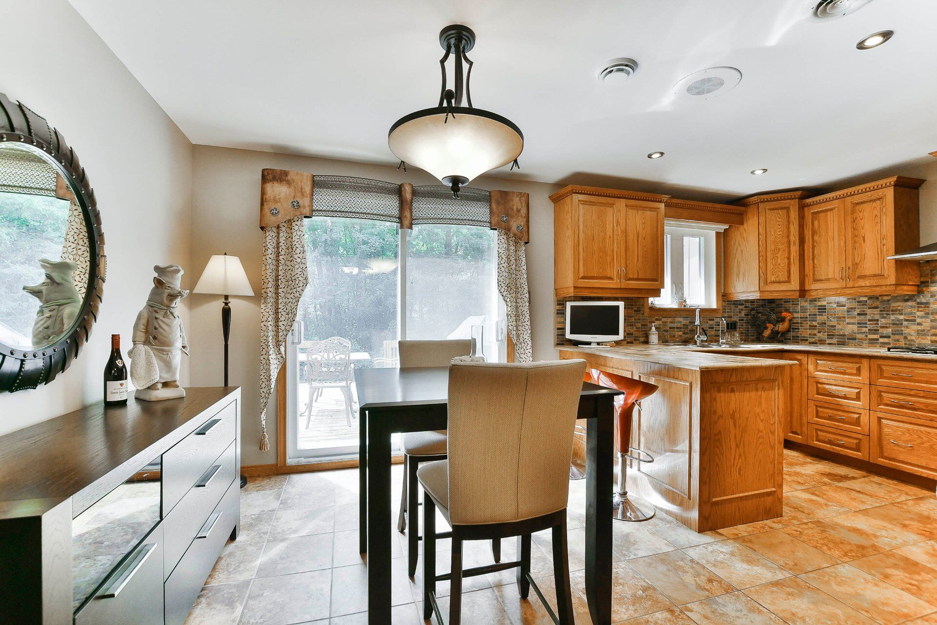 Dining room