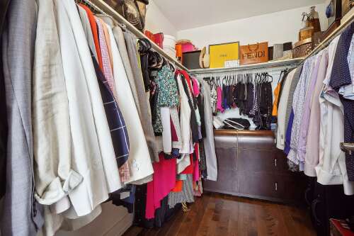 Walk-in closet