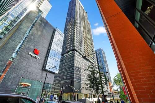 620 p2 - 1288 Av. des Canadiens-de-Montréal apt. 4206