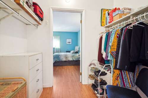 Walk-in closet