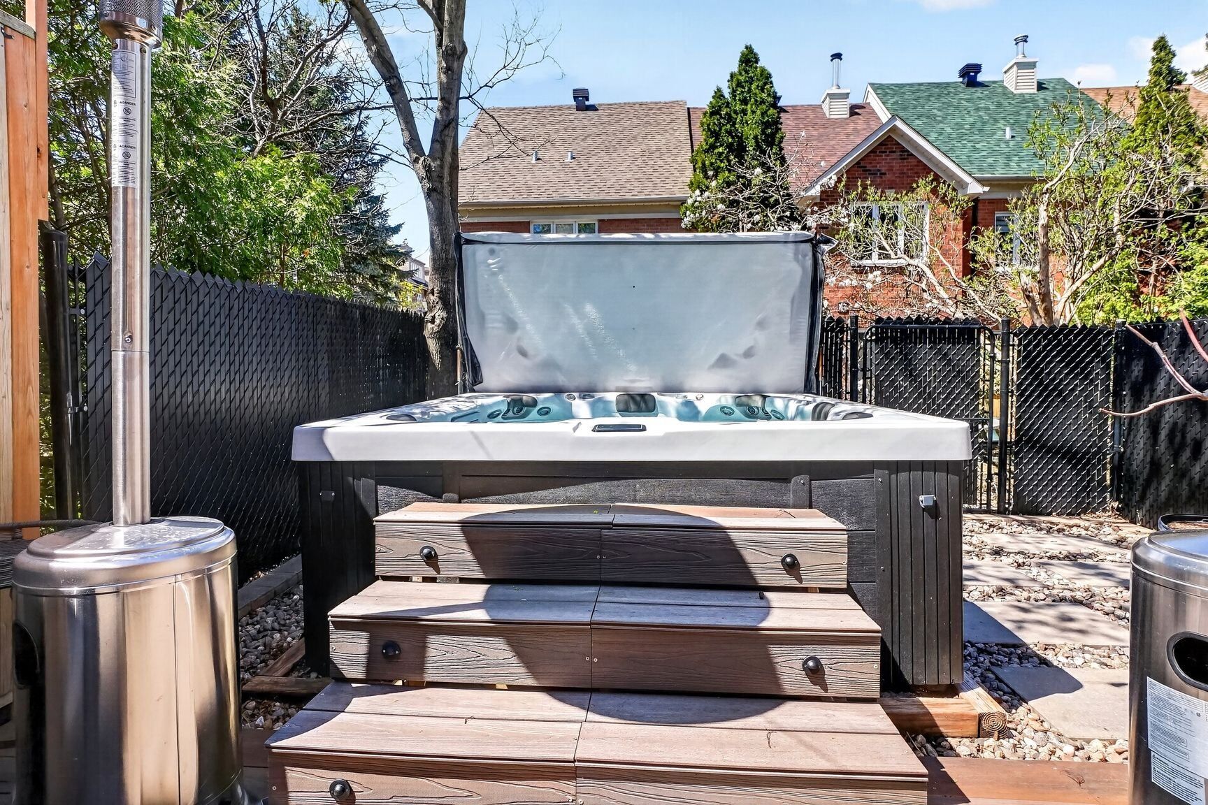 Hot tub