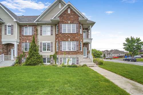 1142 p2 - 793, Av. de l'Étang