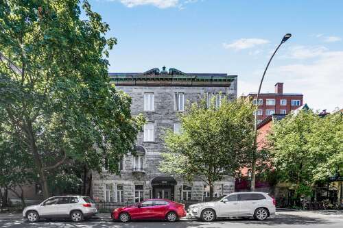 N/D - 3420, Rue Hutchison apt. 1